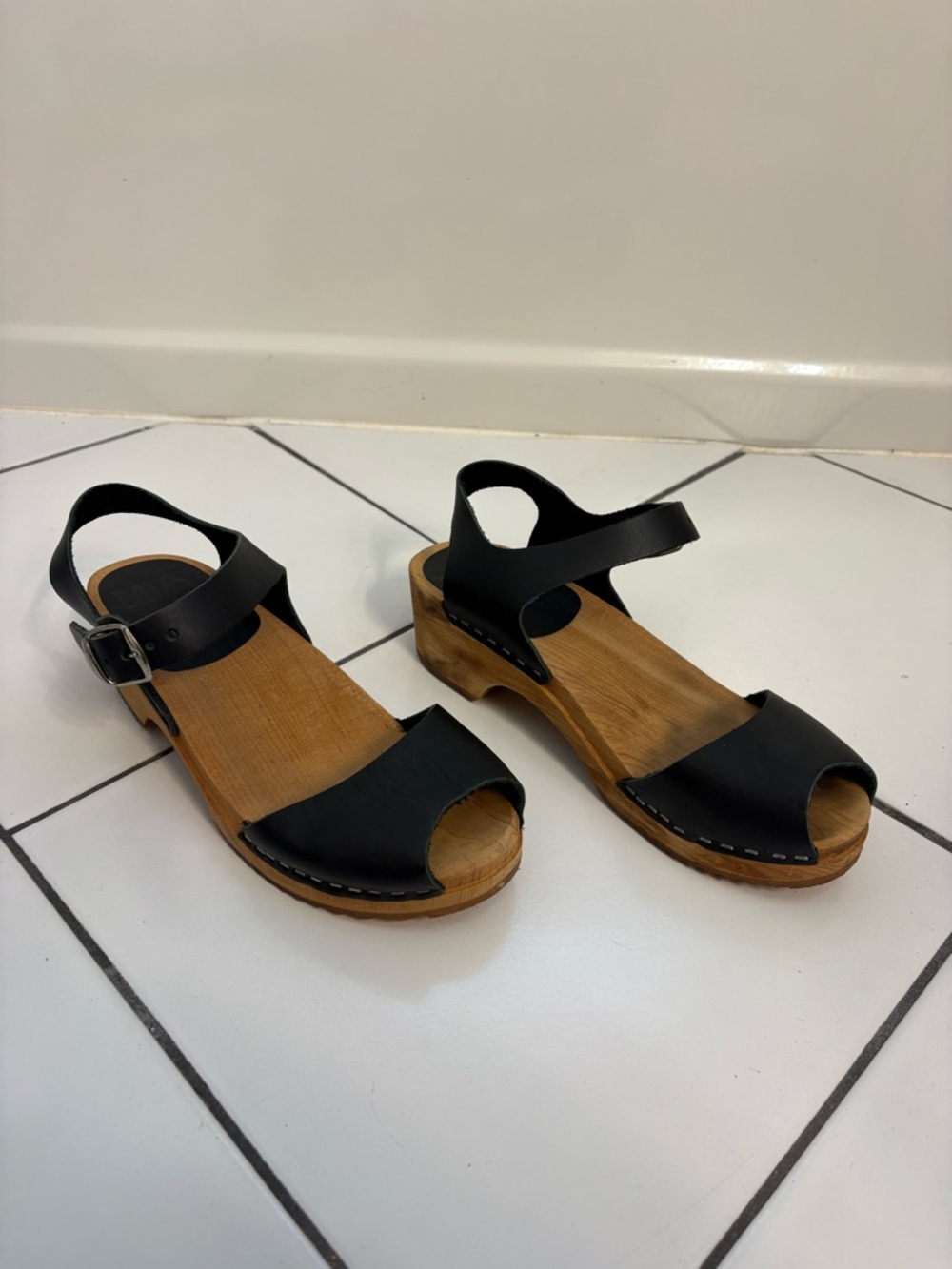 MIA Sweden Black Leather and Wood sole Clogs - Women